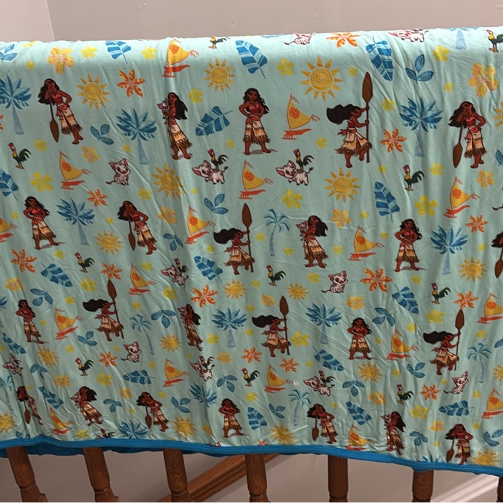 Little Sleepies Disney Moana Adventure Throw Blanket - Aqua and Yellow
